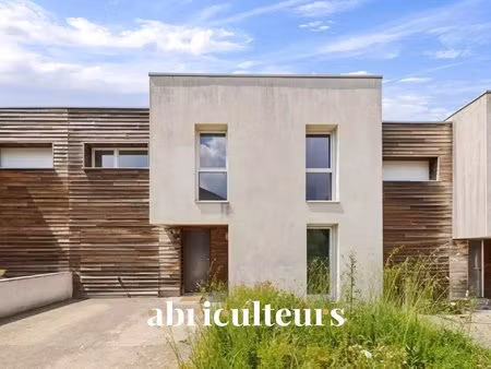 maison familliale de 97 54 m2 - 4 chambres - jardin - garage - bouguenais - allée de la ja