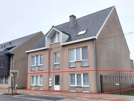 gelijkvloers appartement te huur in waarschoot