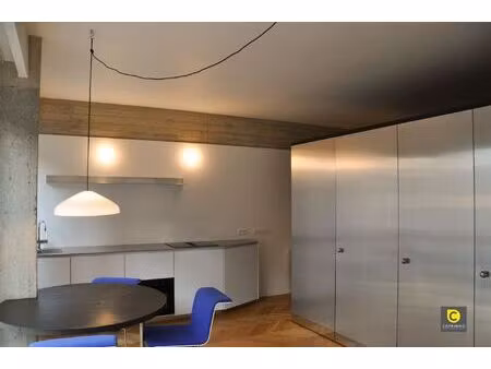 designstudio op topligging aan het leopoldplein