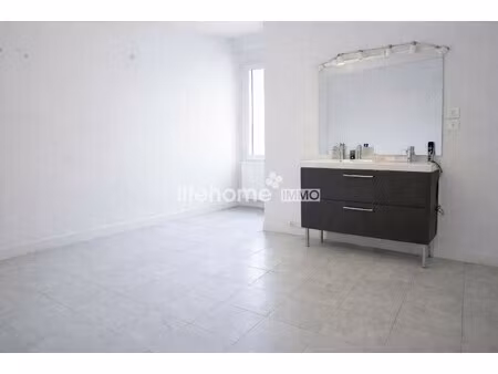 immeuble idéal investisseur avec cours