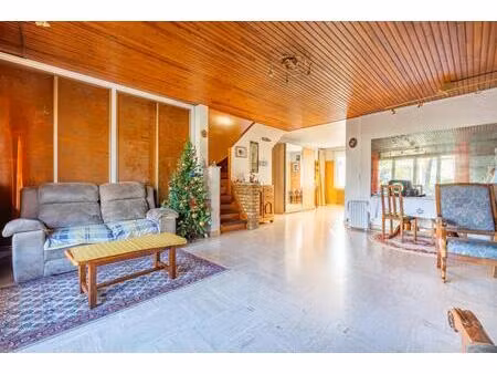 maison de 3 pièces de 99 m² à villeneuve-saint-georges