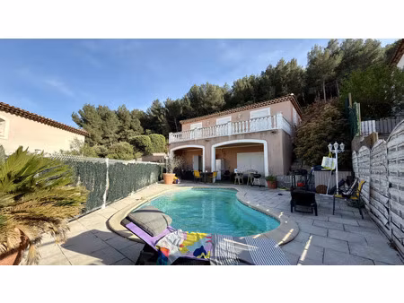 vente maison 7 pièces 154 m² la penne-sur-huveaune (13821)