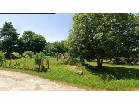 terrain à bâtir à cardan (33410)