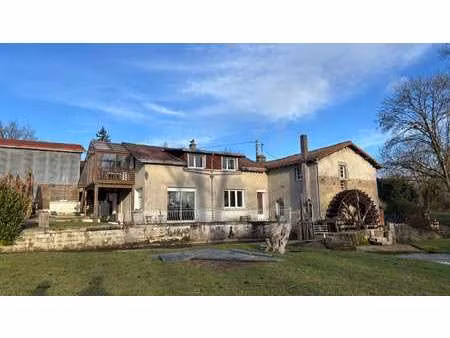 vente maison à bressuire (79300) : à vendre / 118m² bressuire
