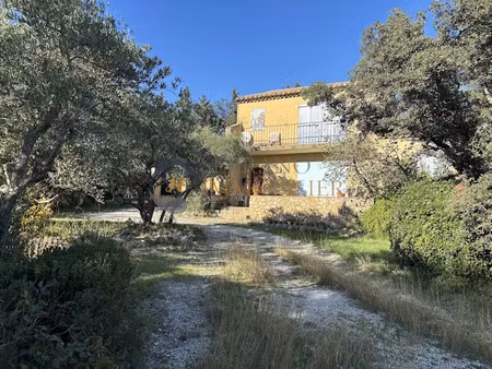 vente maison 4 pièces 115 m² à aramon (30390)  350 000 €