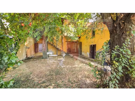 vente maison 11 pièces 450 m² à saint-yvoine (63500)  399 000 €