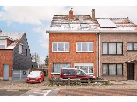 huis te koop in stabroek met 6 slaapkamers