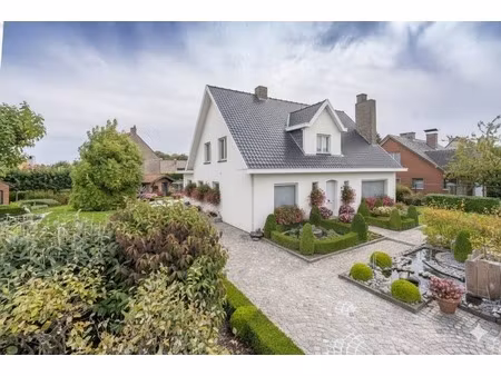 huis te koop in wevelgem met 4 slaapkamers