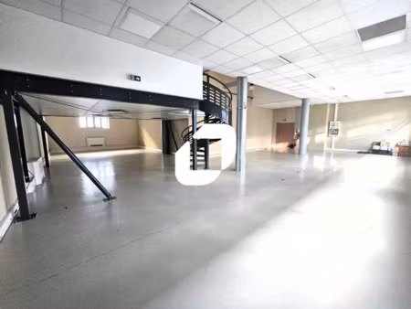 location bureau lyon 69009