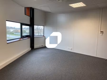 location bureau merignac 33700