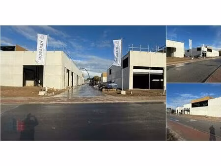 surface industrielle à vendre à kwadestraat 113 roeselare (rbv06684)