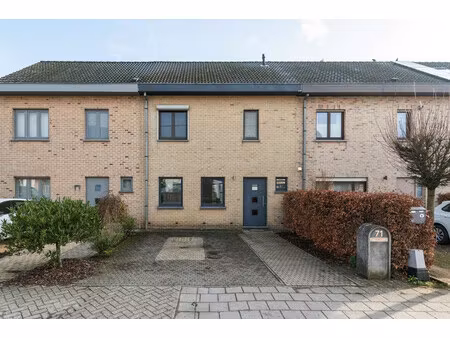 huis te koop in oelegem met 3 slaapkamers