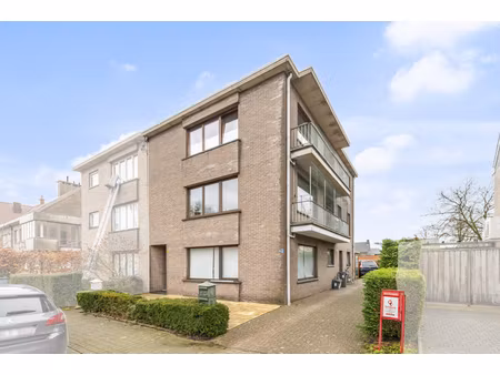 huis te koop in sint-niklaas met 7 slaapkamers