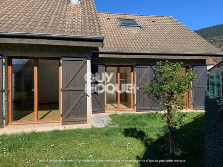maison avec beau potentiel à exploiter
