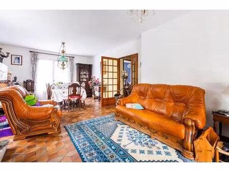 maison 215 m² - 16 avenue de l’étang au mesnil-saint-denis