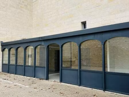 vente immeuble à beaucaire (30300) : à vendre / 227m² beaucaire