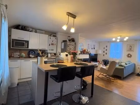 location appartement 3 pièces 52 m² à rouen (76000)