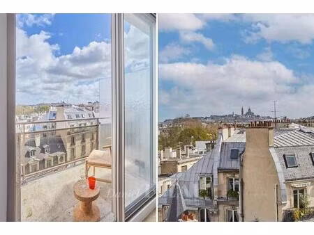 paris viiie - rue de courcelles. pied-à-terre avec vue.