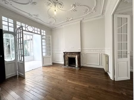 vente maison 8 pièces 205m2 reims 51100 - 650000 € - surface privée