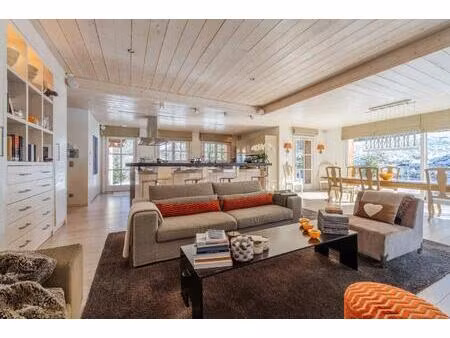 chalet en plein coeur de la nature - proche telecabine