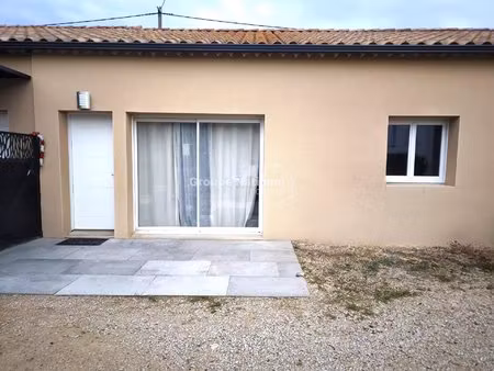 sorgues - villa de 54.7 m² avec 2 chambres parking et exterieur