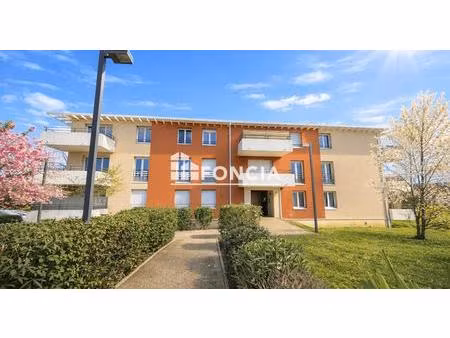 exclusivité foncia  récent 2 pièces au 1er étage avec terrasse et parking