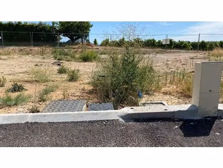 vente terrain neuf 331m2 pertuis - 172000 € - surface privée