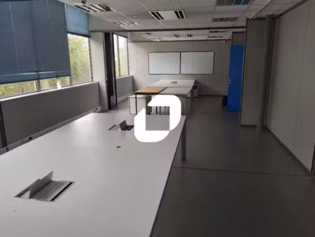 vente bureau bruges 33520