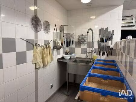 vente bureaux et commerces à nesmy (85310) : à vendre / 96m² nesmy