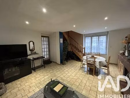 vente maison à combrée (49520) : à vendre / 101m² combrée