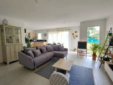 location maison à la haie-fouassière (44690) : à louer / 95m² la haie-fouassière