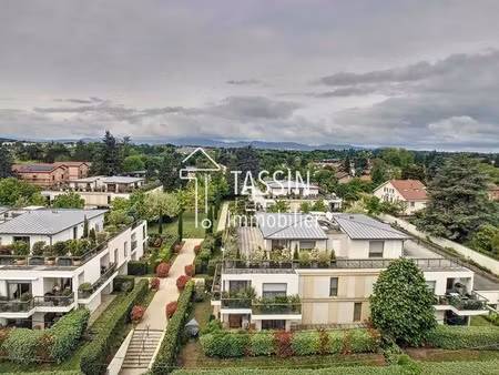 tassin appartement t3 79m2 dernier étage avec vue dégagée