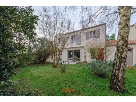 vente maison 4 pièces 104 m² à la rochelle (17000)  483 000 €