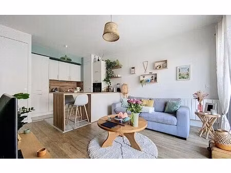 appartement voisins-le-bretonneux 40.72 m² t-2 à vendre  241 500 €