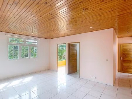 appartement t2 - commune de schoelcher