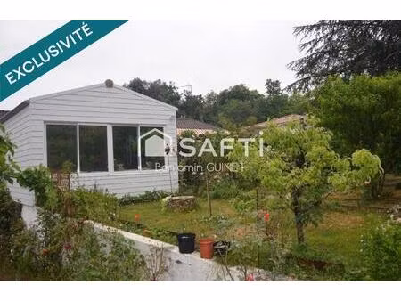 grande maison pouvant être séparée en deux