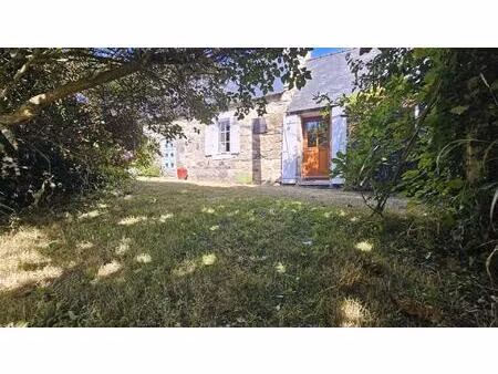 longère en pierre pleine de charme  au calme et proche de l’hyper centre