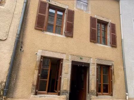 maison mitoyenne 60.53 m2 - coeur village tous commerces 29000 €