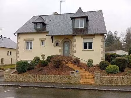 location maison à saint-germain-en-coglès (35133) : à louer / 130m² saint-germain-en-coglè