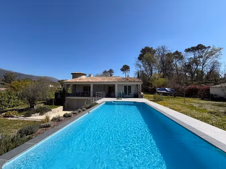 vente villa 7 pièces 145 m² à roquefort-les-pins (06330)  1 590 000 €
