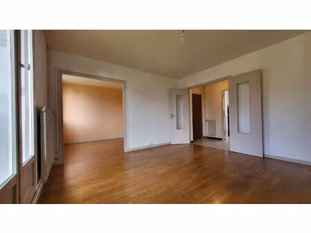 appartement la ravoire 4 pièces 70 m2 cave garage