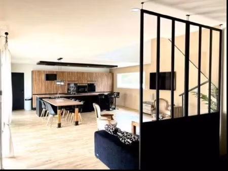 vente maison 6 pièces 190 m² à le grau-du-roi (30240)  1 095 000 €