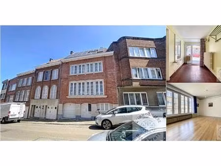 maison à louer avec garage et terrasse   uccle (vbd75855)