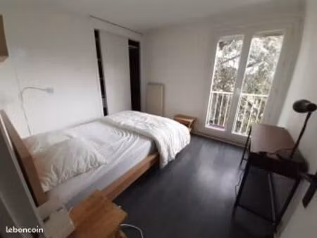 chambre 4 pièces 67 m²