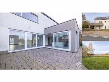 maison à vendre à rue du pont 22 bellefontaine (vbd75694)