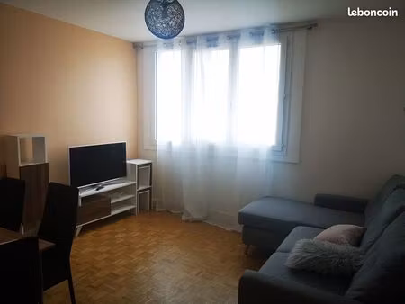 t2 bien rénové sur bobigny