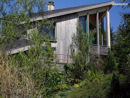 maison 8 pièces 166 m²