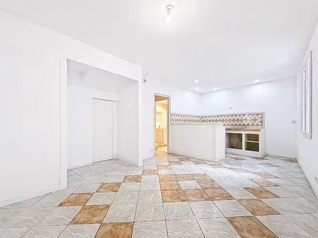 vente appartement 2 pièces 43 m² à aubagne (13400)  139 500 €