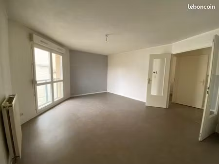 appartement 2 pièces 52 m²