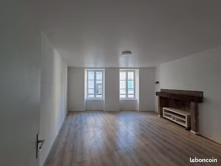 triplex 4 pièces 71 m²